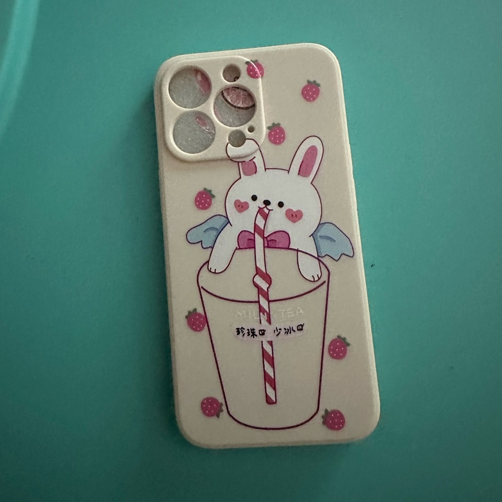 iPhone 13 Pro case’s - Picture 2 of 4